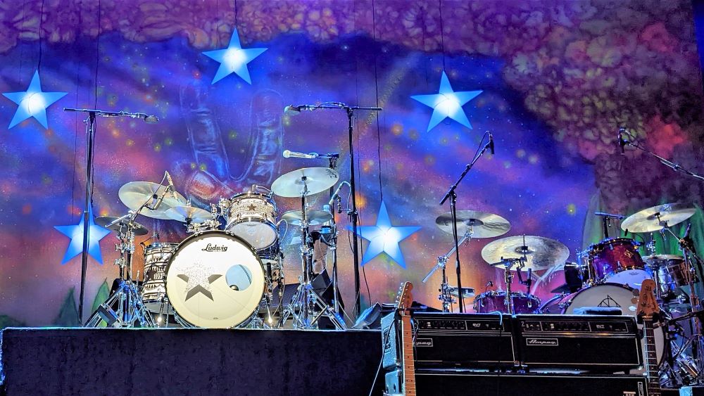 Ringo Starr and His All Starr Band to Kick off Return To Touring May 27,  2022 at Casino Rama in Rama Ontario - Ringo Starr